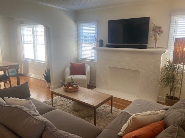 7518 Willoughby Ave in West Hollywood, CA - Building Photo - Building Photo