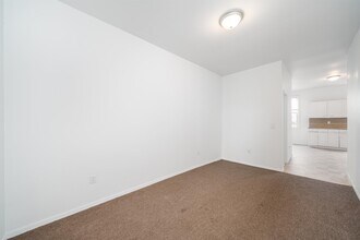 434 Central Ave in Jersey City, NJ - Building Photo - Building Photo