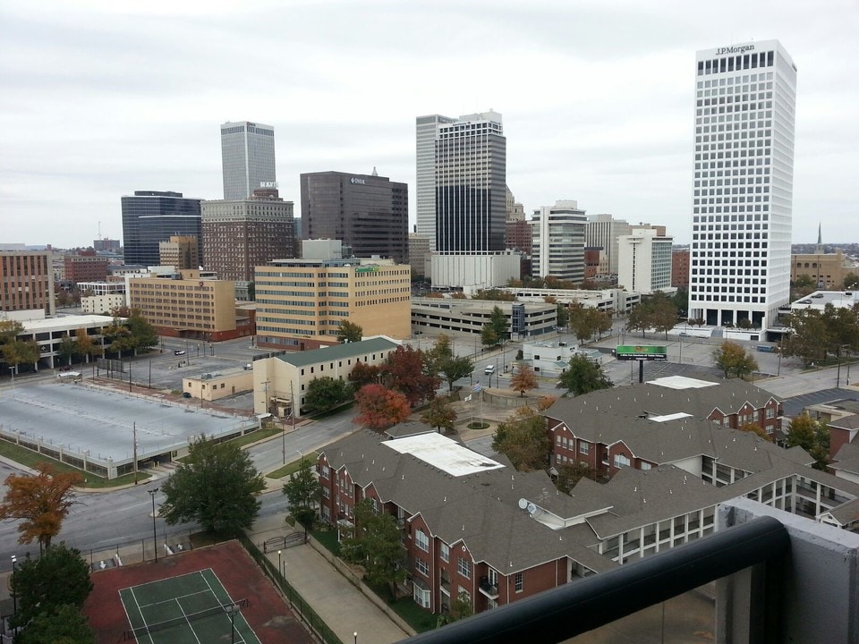 450 W 7th St, Unit 1803 in Tulsa, OK - Foto de edificio