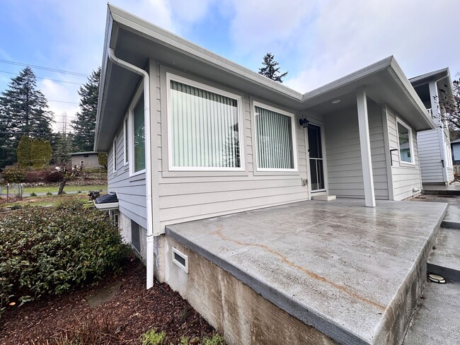 280 SW Attwell Rd in Stevenson, WA - Building Photo - Building Photo