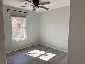 2308 Heatherfield Ln in Norman, OK - Building Photo - Building Photo