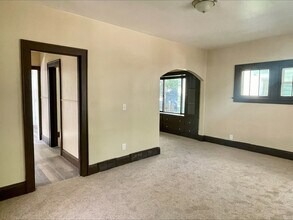 1022 Herberich Ave in Akron, OH - Building Photo - Building Photo