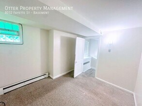 8032 Fayette St in Philadelphia, PA - Building Photo - Building Photo