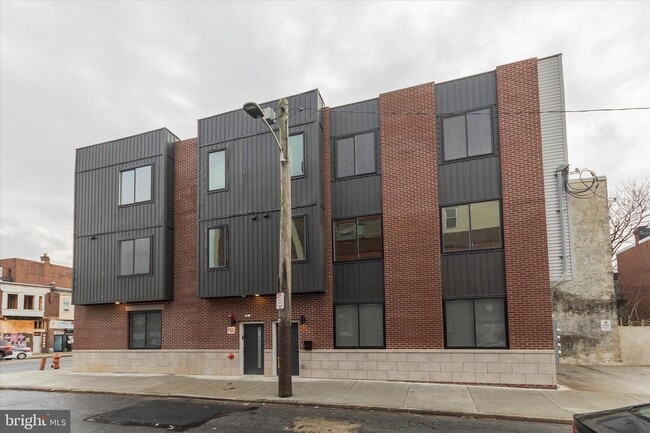 property at 316 S 52nd St