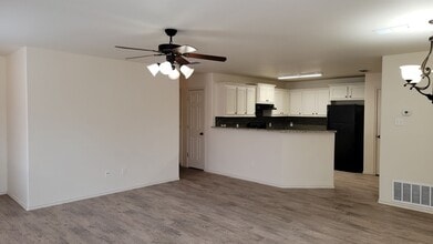 3104 111th St in Lubbock, TX - Building Photo - Building Photo