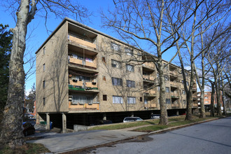 Sheffield House Apartments in Baltimore, MD - Building Photo - Building Photo