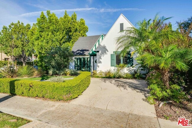 200 S Wetherly Dr in Beverly Hills, CA - Building Photo - Building Photo