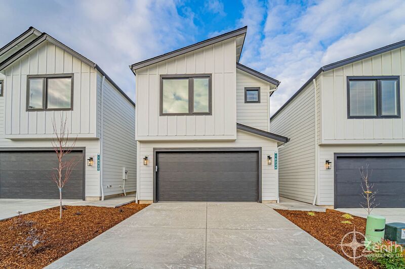 16316 NE 21st St in Vancouver, WA - Building Photo