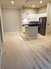 772 N Davidson St, Unit 772 in Charlotte, NC - Building Photo - Building Photo