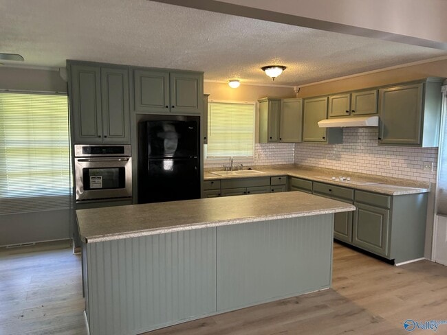 6020 Rickwood Dr NW in Huntsville, AL - Building Photo - Building Photo