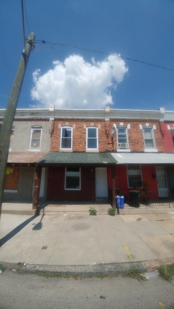 6931 Linmore Ave in Philadelphia, PA - Building Photo - Building Photo