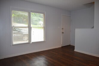 1208 Carlton Ave in Raleigh, NC - Building Photo - Building Photo