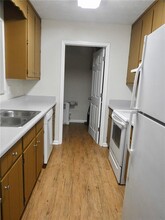 5272 Ridge Forest Dr in Stone Mountain, GA - Building Photo - Building Photo