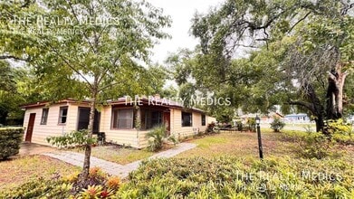 1100 Santa Anita St in Orlando, FL - Foto de edificio - Building Photo