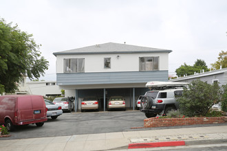 2305 31st St in Santa Monica, CA - Foto de edificio - Building Photo