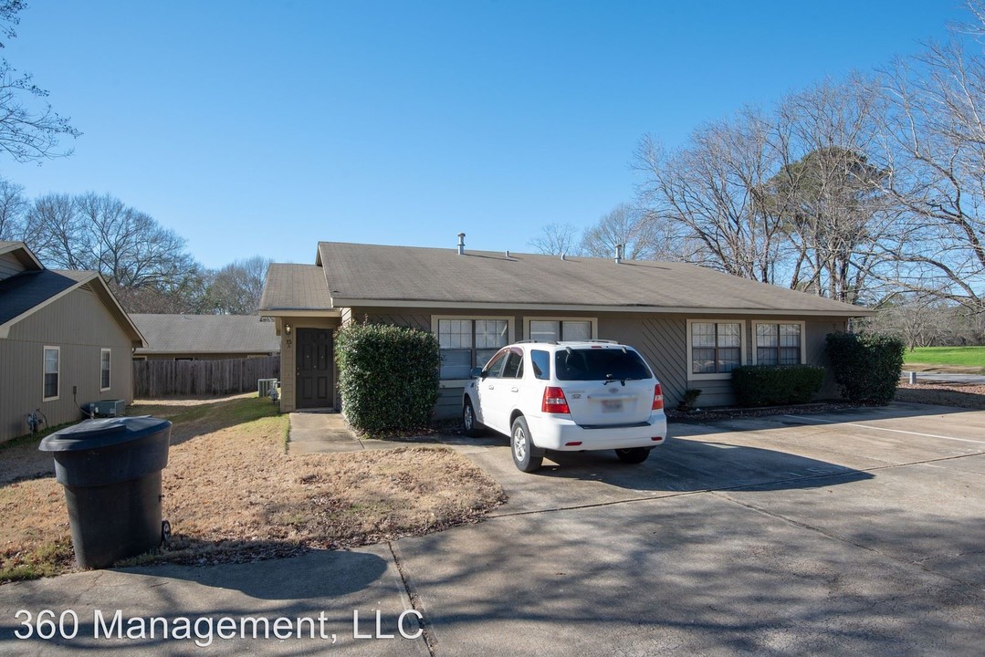 1521 Fitzpatrick Ave-Unit -15A ,15B in Opelika, AL - Building Photo