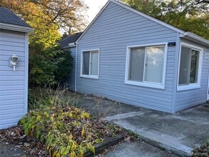 5868 N Linville St in Westland, MI - Building Photo - Building Photo