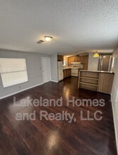 2906 Rossi Ln in Lakeland, FL - Building Photo - Building Photo