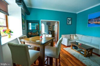 825 N 29th St-Unit -3F in Philadelphia, PA - Building Photo - Building Photo