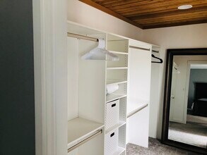 5201 W 14th Ave in Kennewick, WA - Building Photo - Building Photo