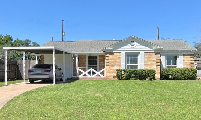 property at 2218 2nd St