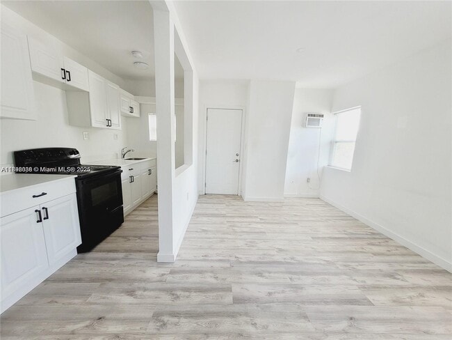 property at 1922 NW 1st St