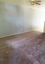 313 Creek St, Unit #B in Copperas Cove, TX - Foto de edificio - Building Photo