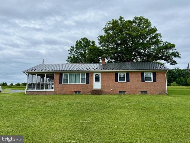 property at 20609 Point Lookout Rd