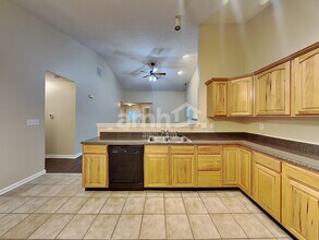 11 Fillmore Way in Westfield, IN - Building Photo - Building Photo