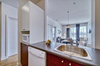 4600-4600 Av. Colomb in Montréal, QC - Building Photo - Building Photo