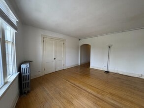 28W579 Stafford Pl in Warrenville, IL - Building Photo - Building Photo