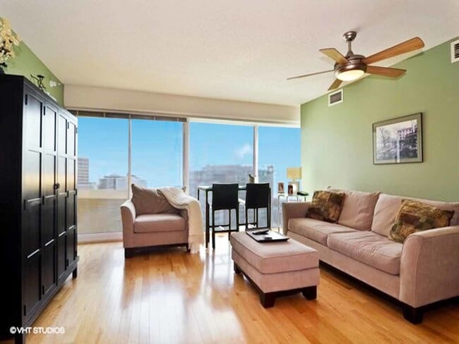 1720 Maple Ave in Evanston, IL - Building Photo - Building Photo