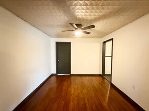 1319 Tabor St in Waco, TX - Building Photo - Building Photo