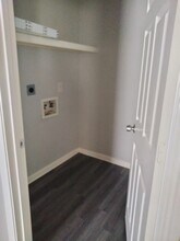 208 Canterbury Dr in Conroe, TX - Building Photo - Building Photo