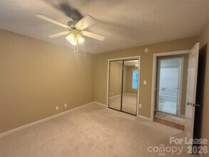 18801 Nautical Dr in Cornelius, NC - Foto de edificio - Building Photo