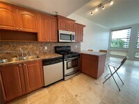 700 Biltmore Way photo'