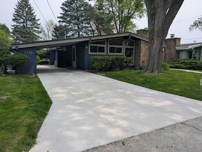 7120 W Eden Plz in Milwaukee, WI - Building Photo - Building Photo