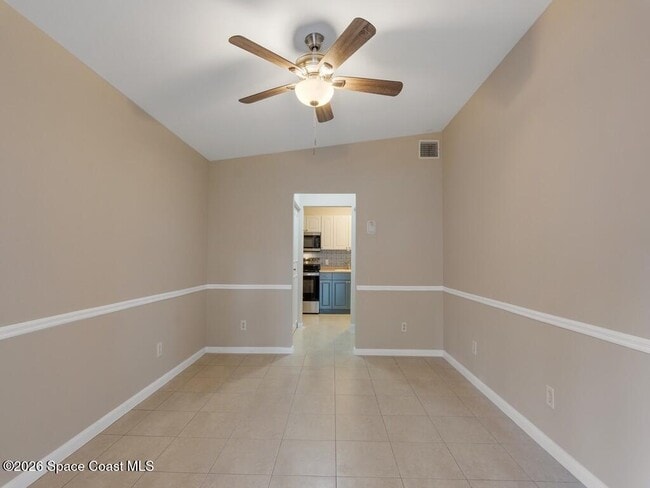 6425 4th Pl in Vero Beach, FL - Building Photo - Building Photo