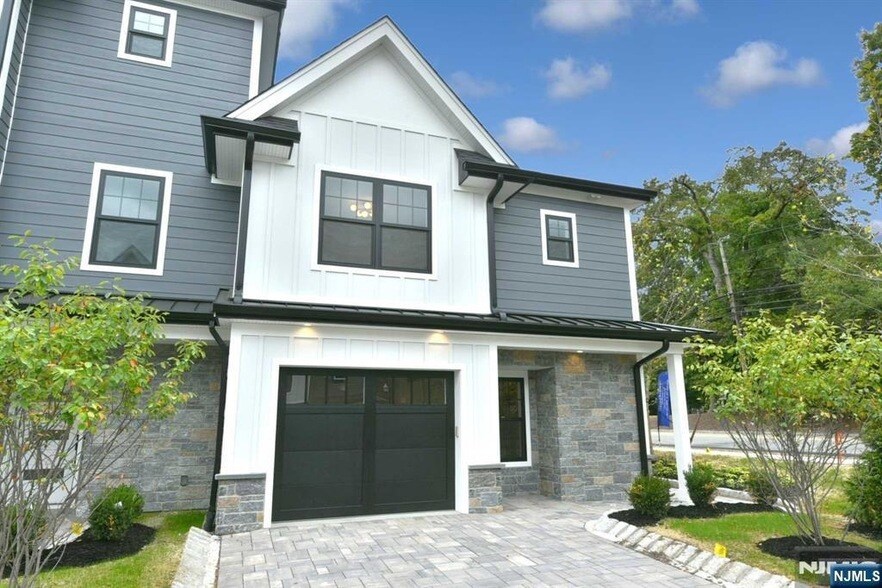 234 Rivervale Rd, Unit 101-B in River Vale, NJ - Building Photo
