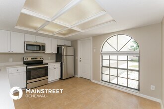 1308 Piney Branch Cir in Valrico, FL - Building Photo - Building Photo