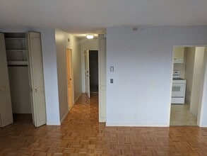 22 Chestnut Pl, Unit 4 in Brookline, MA - Foto de edificio - Building Photo