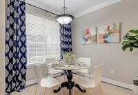 5454 Newcastle St photo'