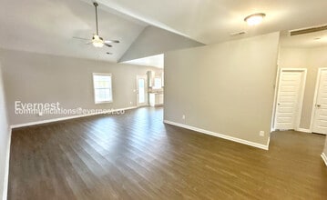 1030 Echo Rdg Rd in Columbia, TN - Building Photo - Building Photo