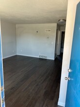 810 Yucca Dr in Lamar, CO - Building Photo - Building Photo