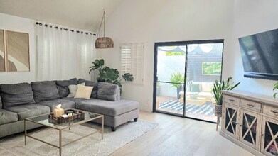 701 Kettner Blvd in San Diego, CA - Building Photo - Building Photo