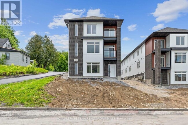 property at 6950 Notre-Dame St