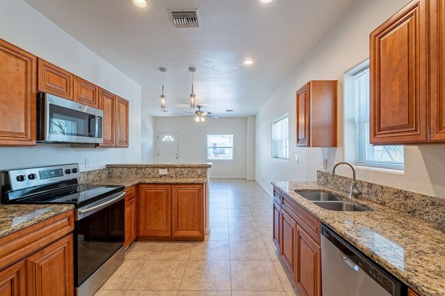 821 E Mabel St in Tucson, AZ - Building Photo - Building Photo