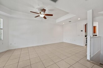 11792 Valencia Gardens Ave in Palm Beach Gardens, FL - Building Photo - Building Photo