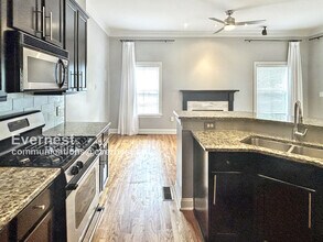 280 Carlyle Park Dr in Atlanta, GA - Building Photo - Building Photo