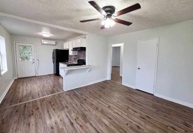 1504 Sycamore St, Unit A in Big Spring, TX - Building Photo - Building Photo